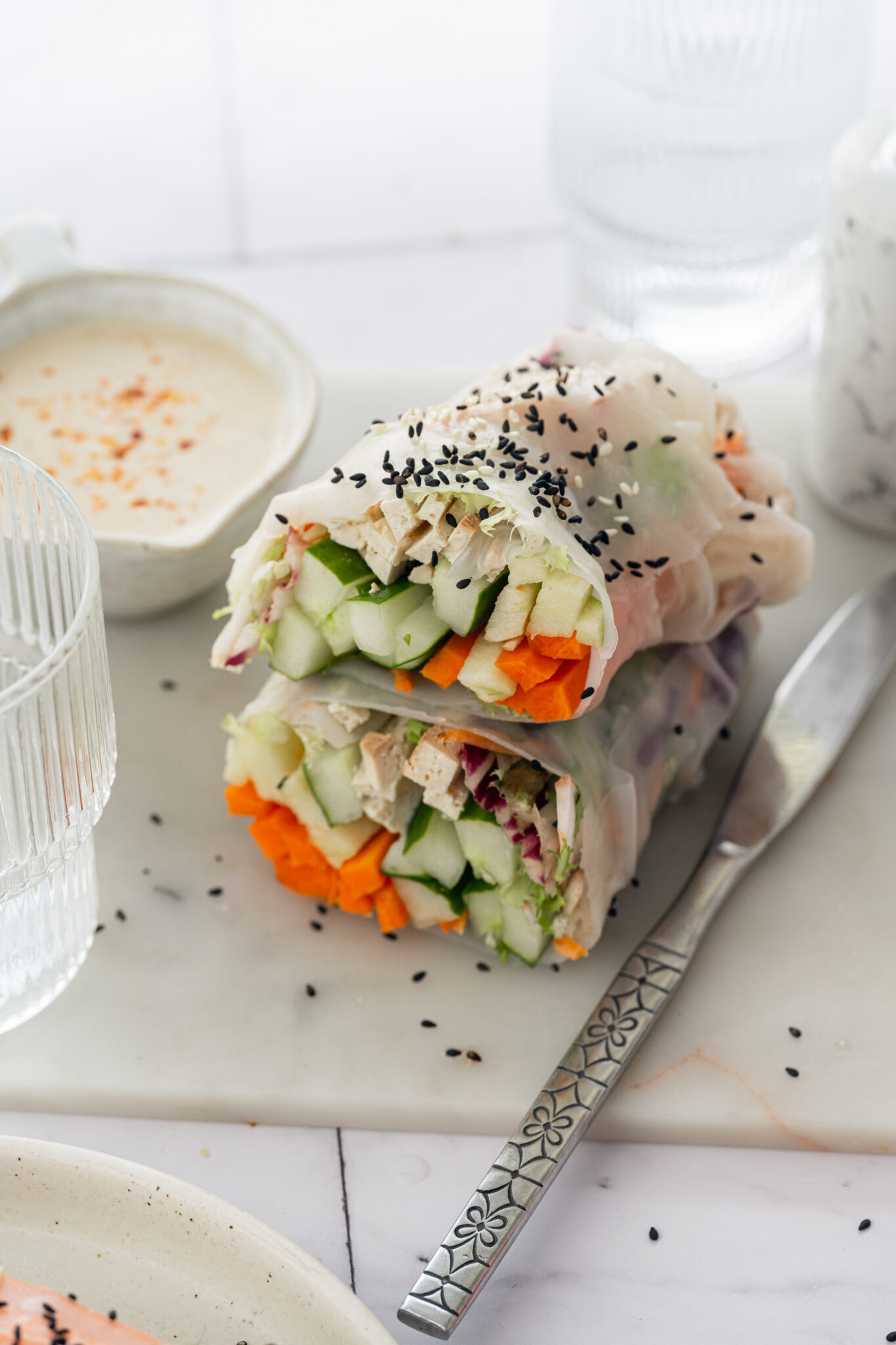 Giant Spring Roll / Ogromen spomladanski zavitek – Nina Zorčič